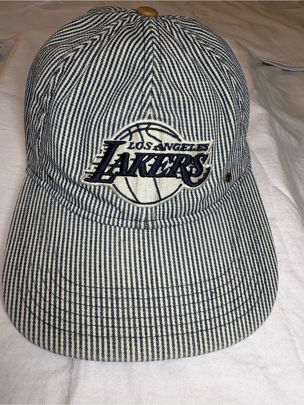 New Era Los Angeles Lakers Striped Navy & White Cap
